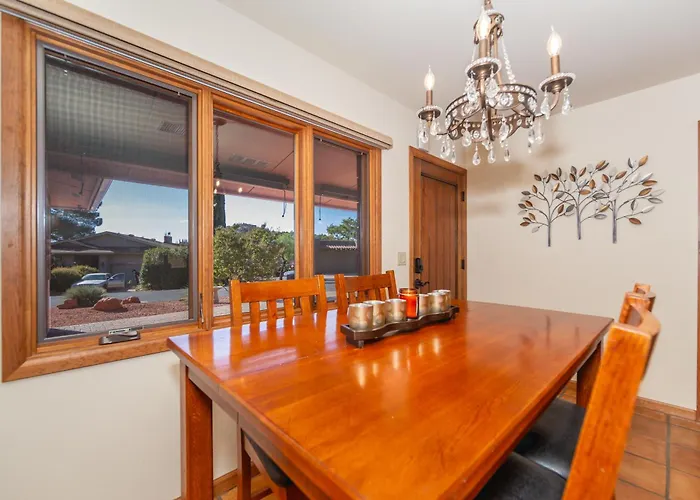 Holiday home Spectacular House With 2 Master In Sedona's High End Subdivision Living!