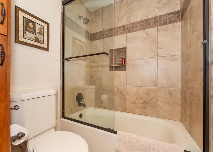 Spectacular House With 2 Master In Sedona's High End Subdivision Living! * Sedona