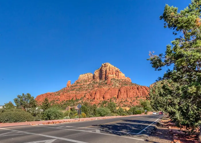 Holiday home Spectacular House With 2 Master In Sedona's High End Subdivision Living!