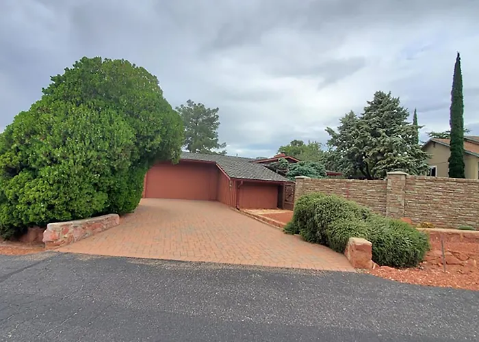 Holiday home Spectacular House With 2 Master In Sedona's High End Subdivision Living! Sedona